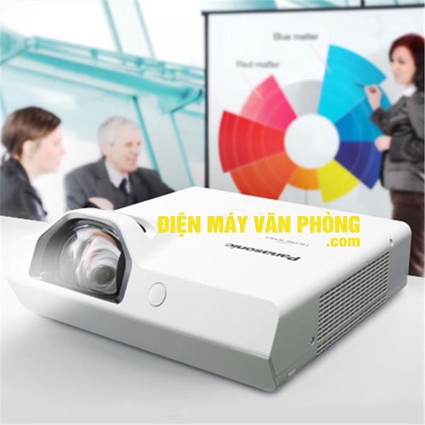 may-chieu-gan-panasonic-pt-tx312-