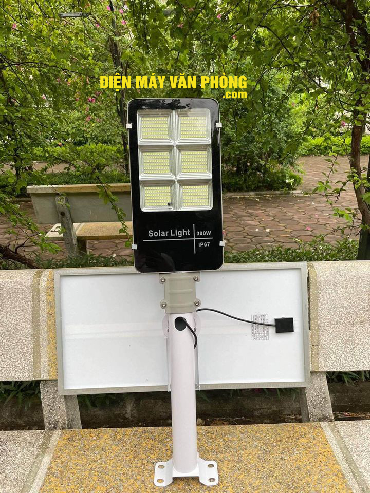 den-nang-luong-mat-troi-h2
