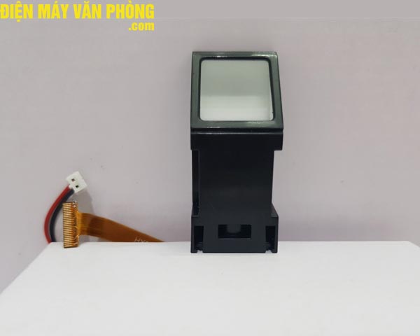 mat-doc-van-tay-may-cham-cong
