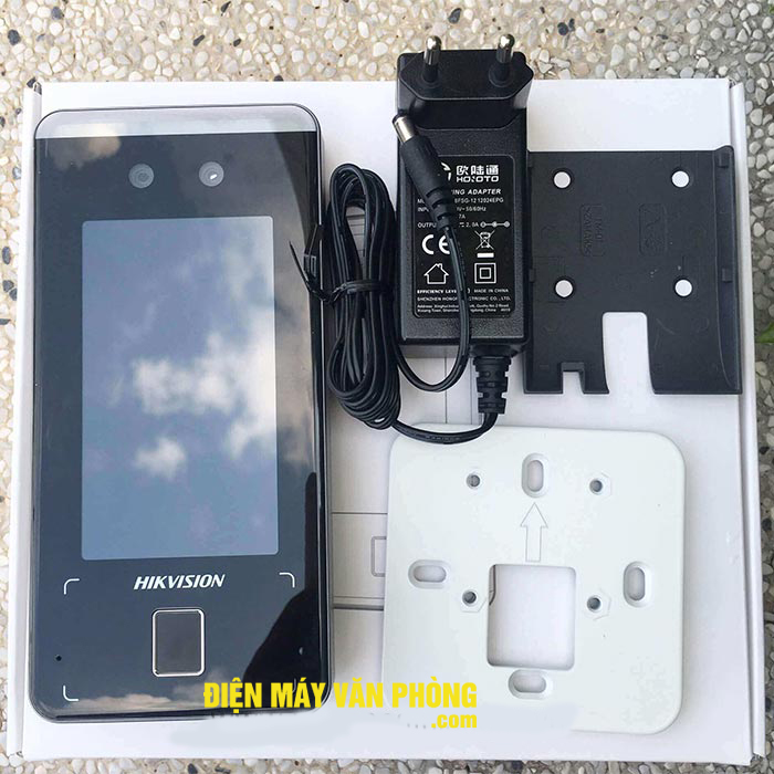 may-cham-cong-khuon-mat-hikvision-ds-k1t341amf-3